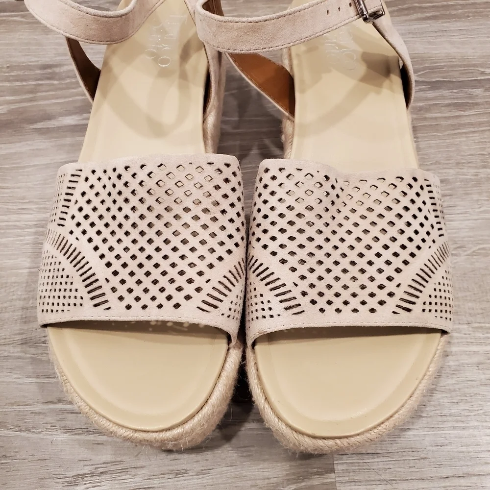 Franco Sarto Tennia Espadrilles Beige Size 7.5